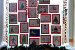 2020-Adventsfenster-6c-roter-Rahmen-ohne