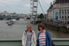 unsere-klassenlehrerinnen-auf-der-westminster-bridge