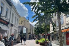 258425ce-28ff-4aa7-b924-f5ae78d4451b