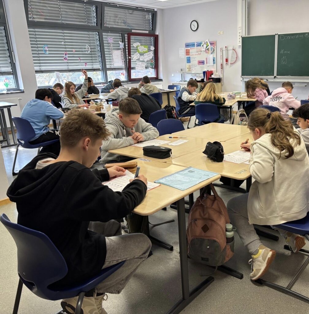 Knobeln, Grübeln, Staunen – Känguru-Wettbewerb begeistert Klassen 5 und 6