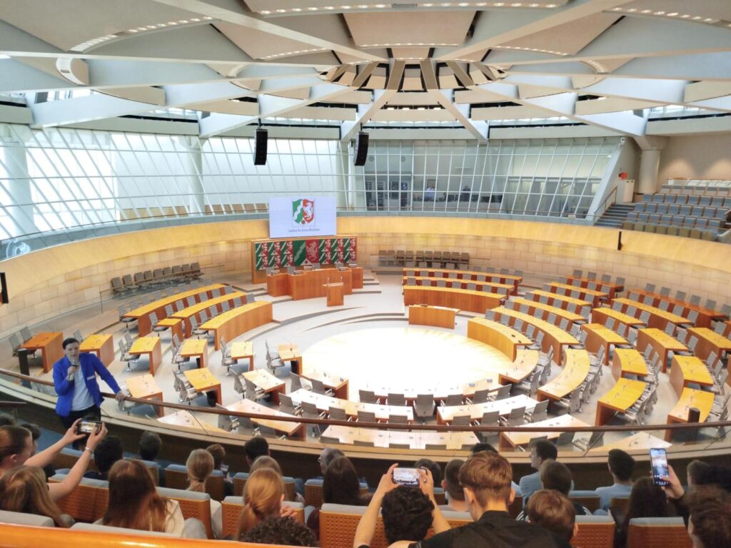 Besuch im Landtag: Politik erleben und verstehen